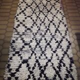Ancient Berber carpet - 110x220cm