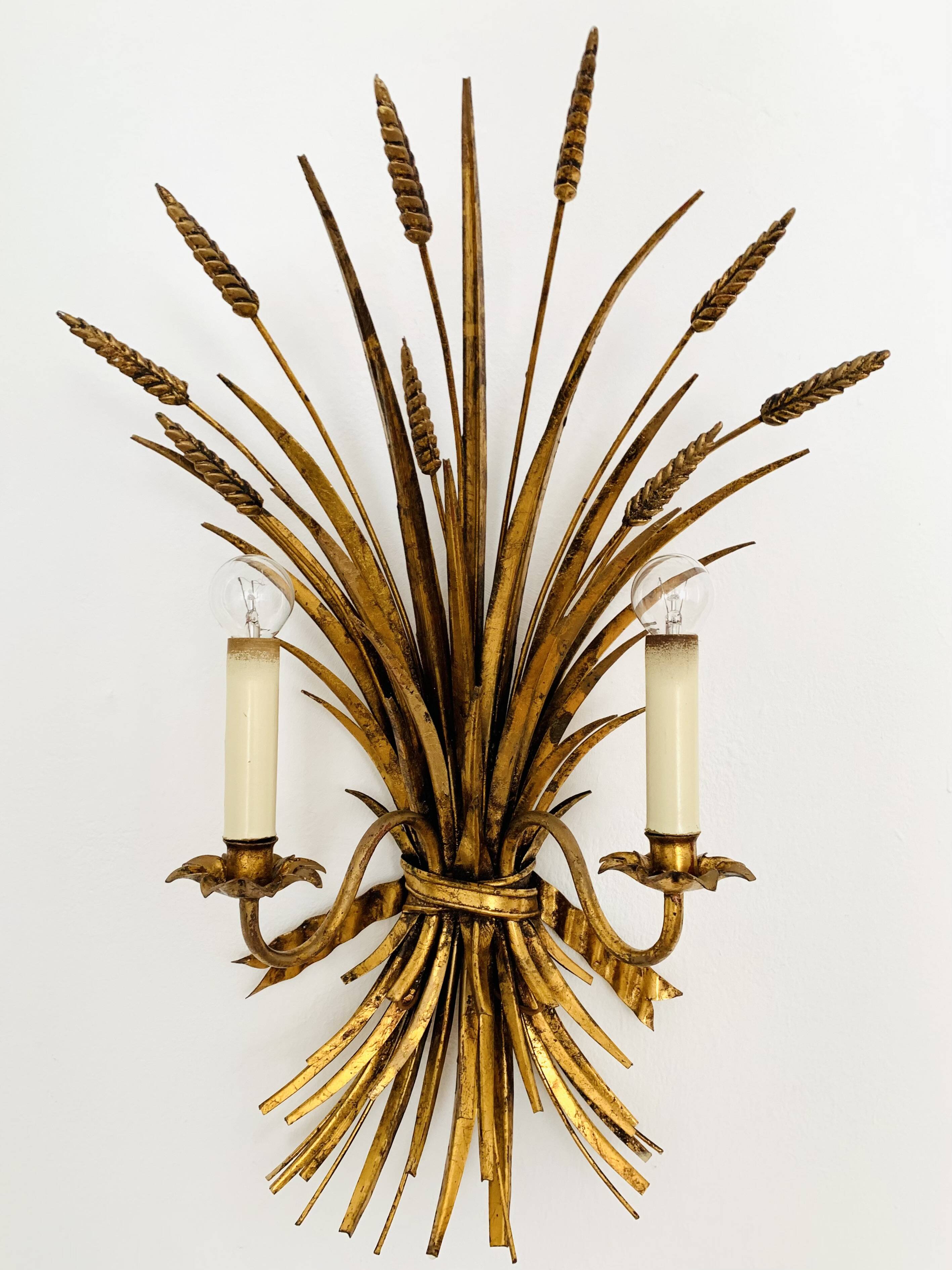 Large Gilded Italian Hollywood Regency Metal Wall Lamp by Hans Kögl