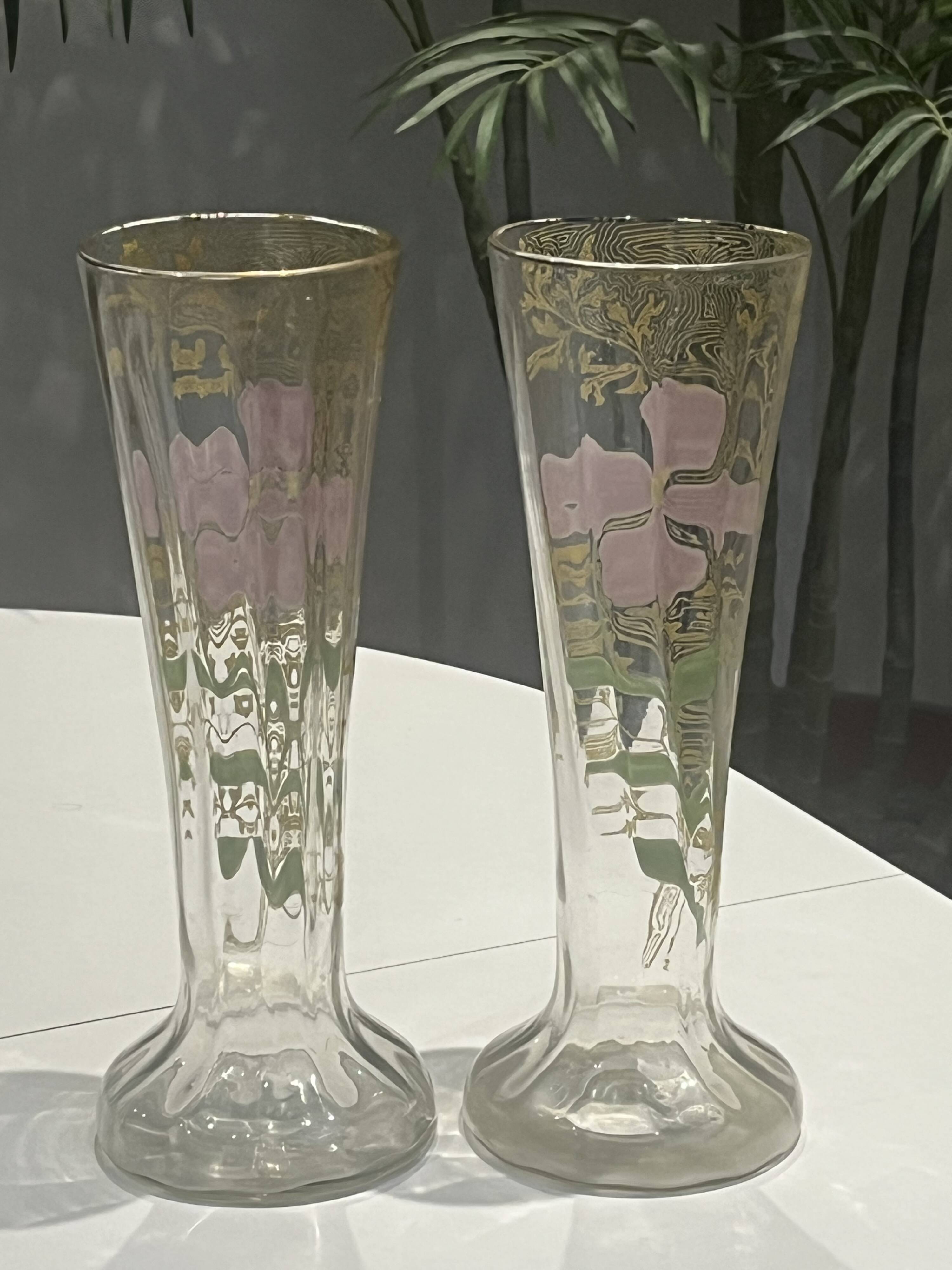 Paire de vase signés - Legras, décor floral - vers 1900