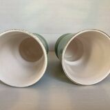 Paire d’anciens vases en céramique verte et dorée