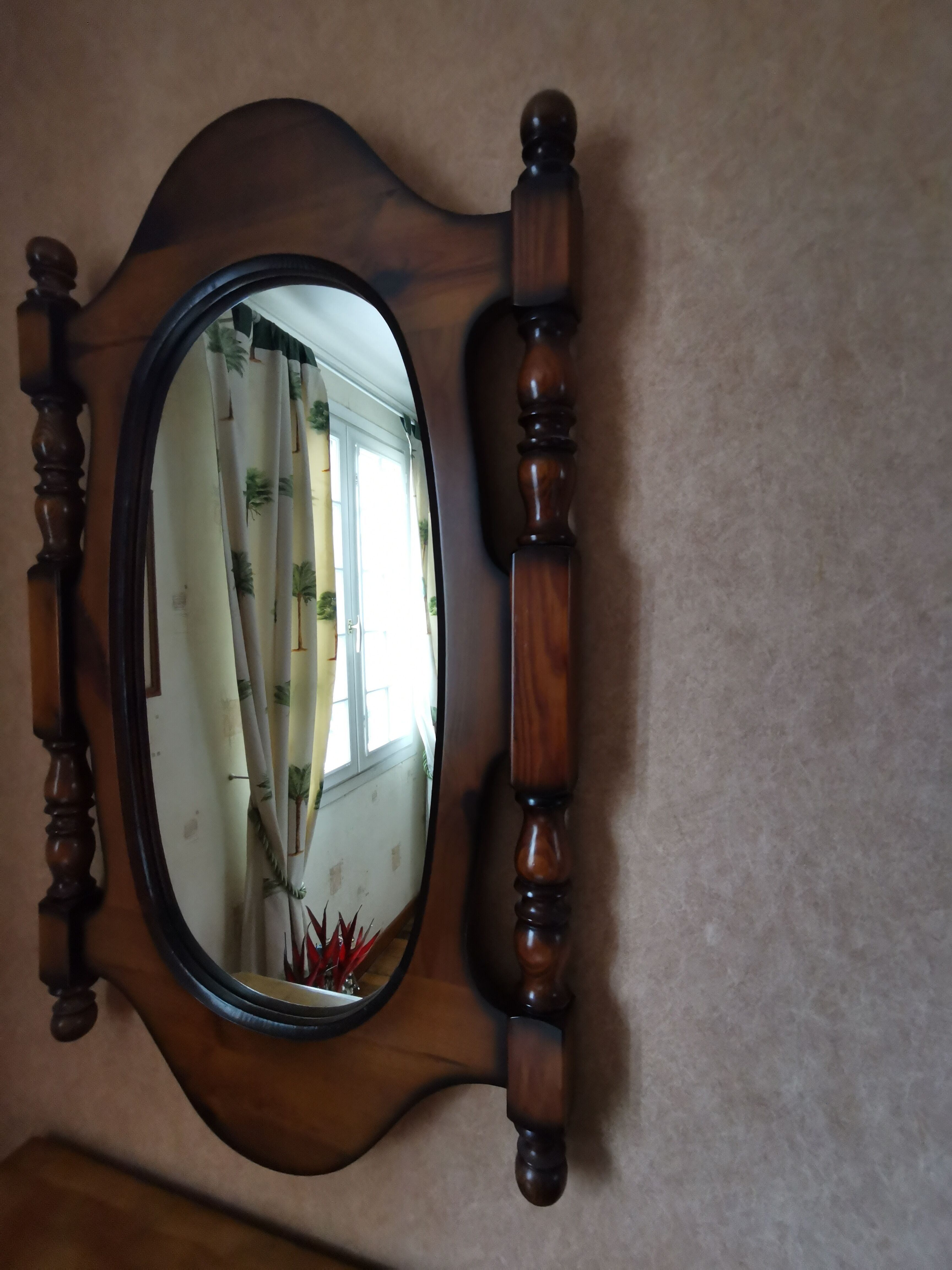 Pine mirror - 117x70cm