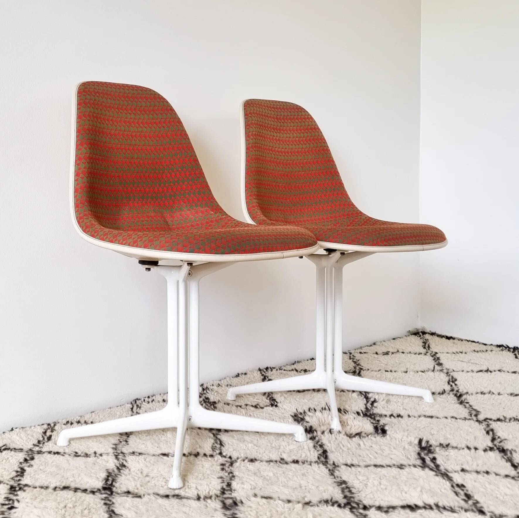 Chaises Eames La Fonda - Ensemble de 2