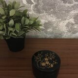 Black and gold lace box