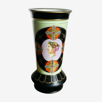 Grand Vase Lebœuf Millet & Cie décor Empire profile Roman woman on green background