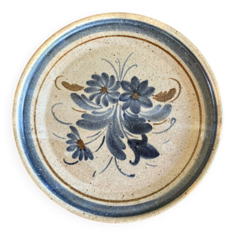 Quimper stoneware plate