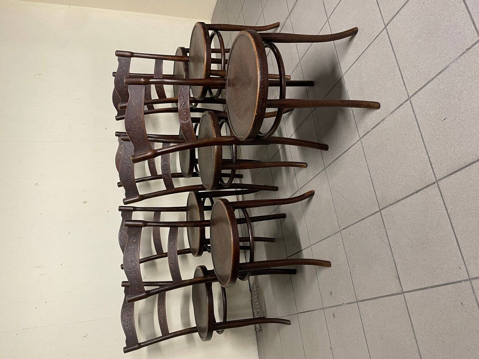Vintage chairs by Michael Thonet for Thonet, 1930s, set of 8.