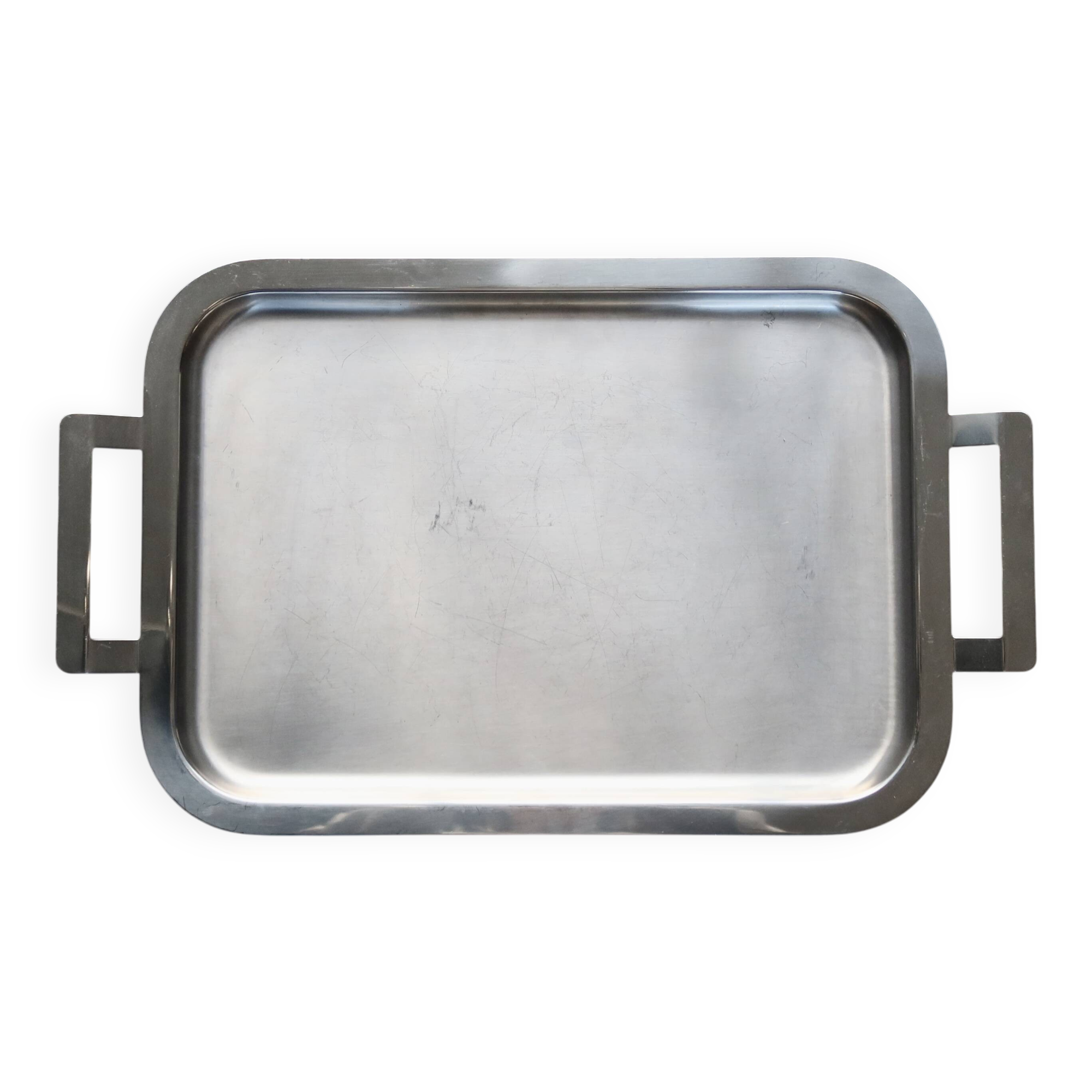 Vintage rectangular tray in shiny silver-plated metal.