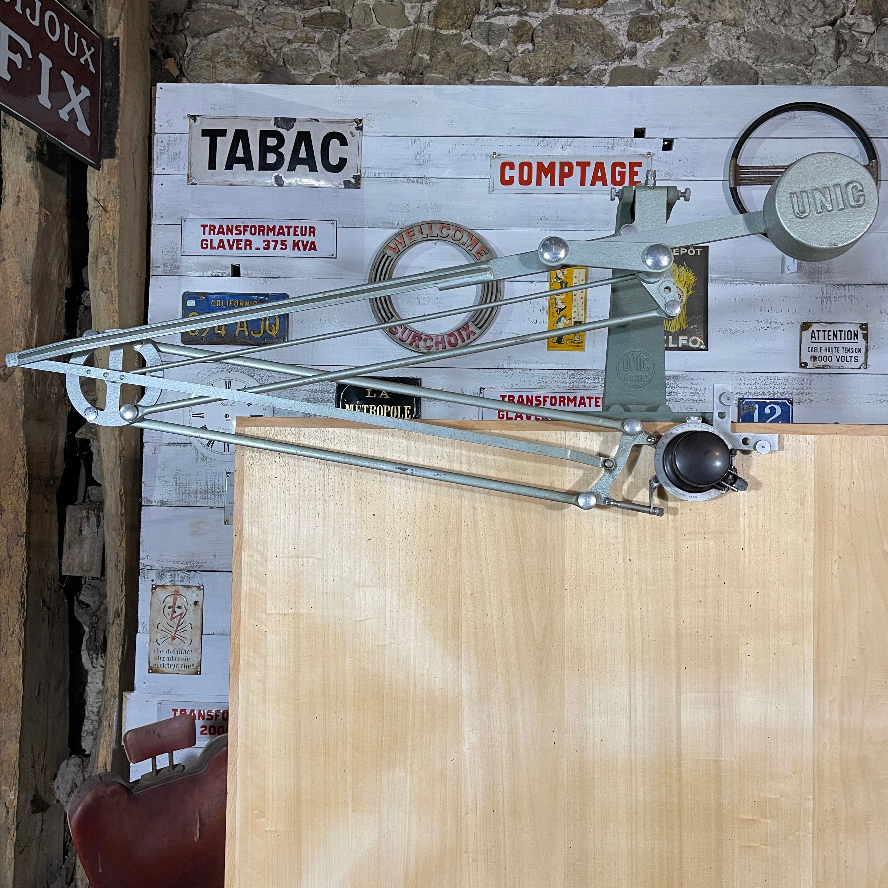 Architect's drawing table