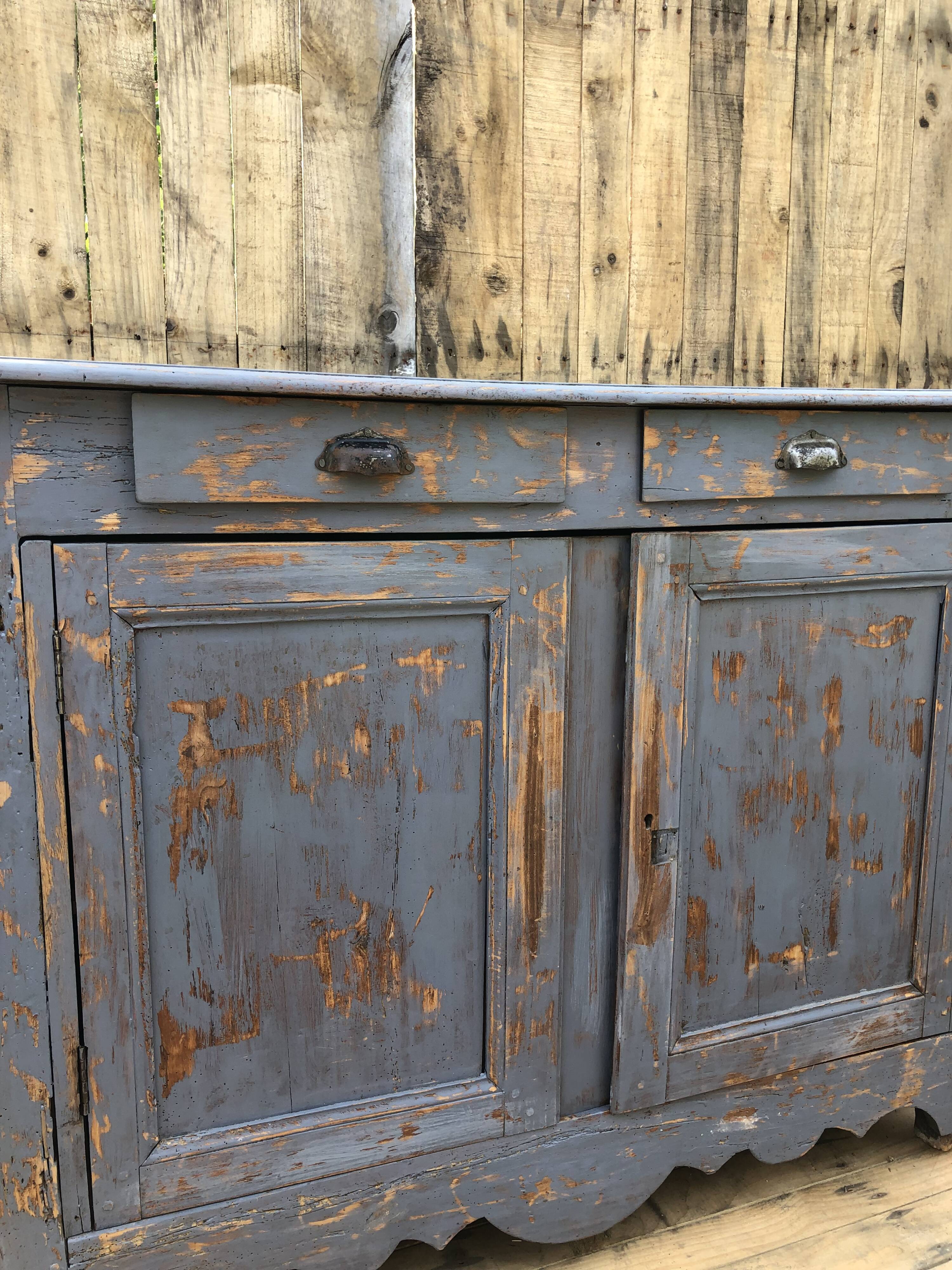 Low sideboard in solid wood