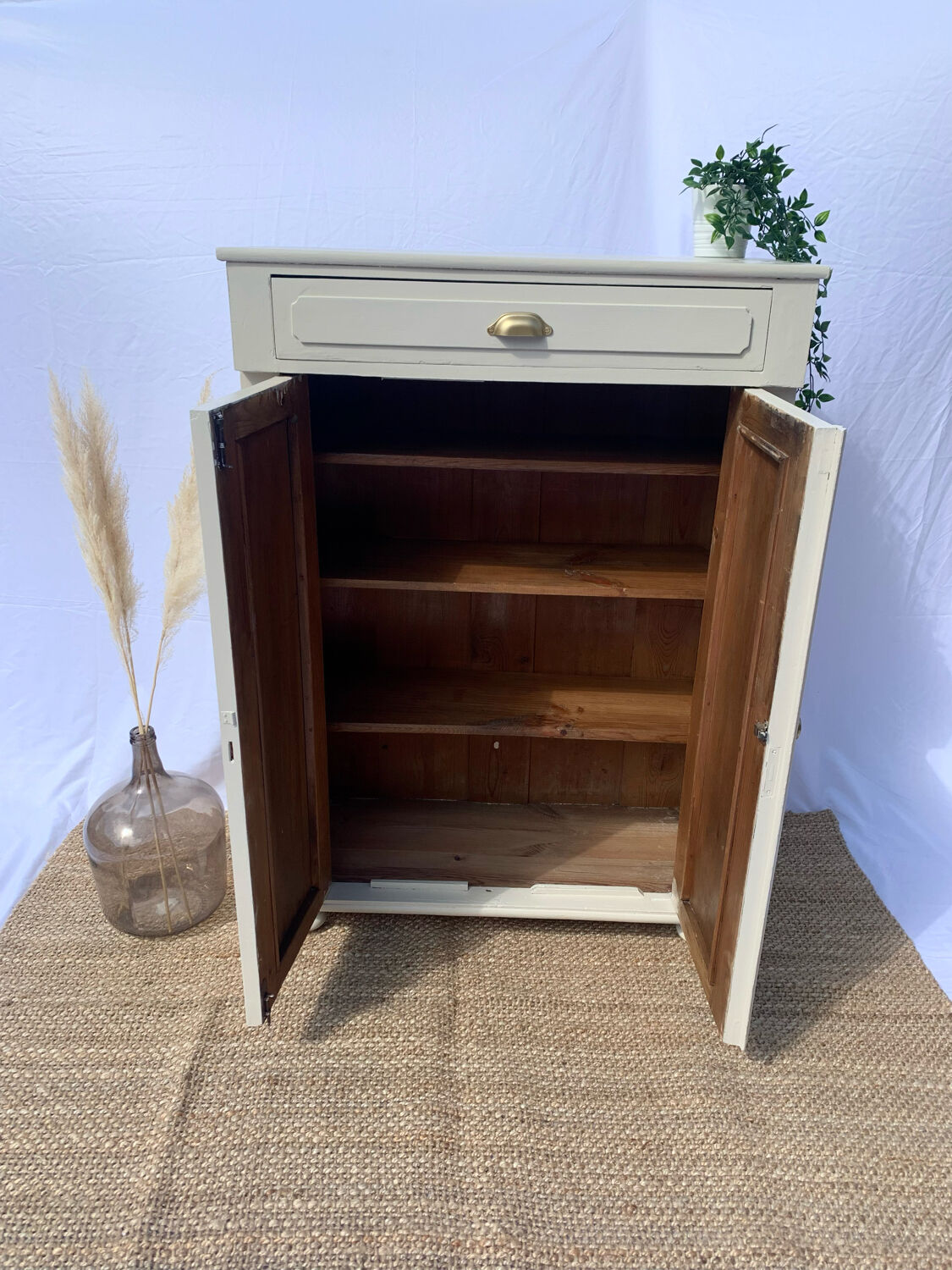 Buffet parisien haut vintage
