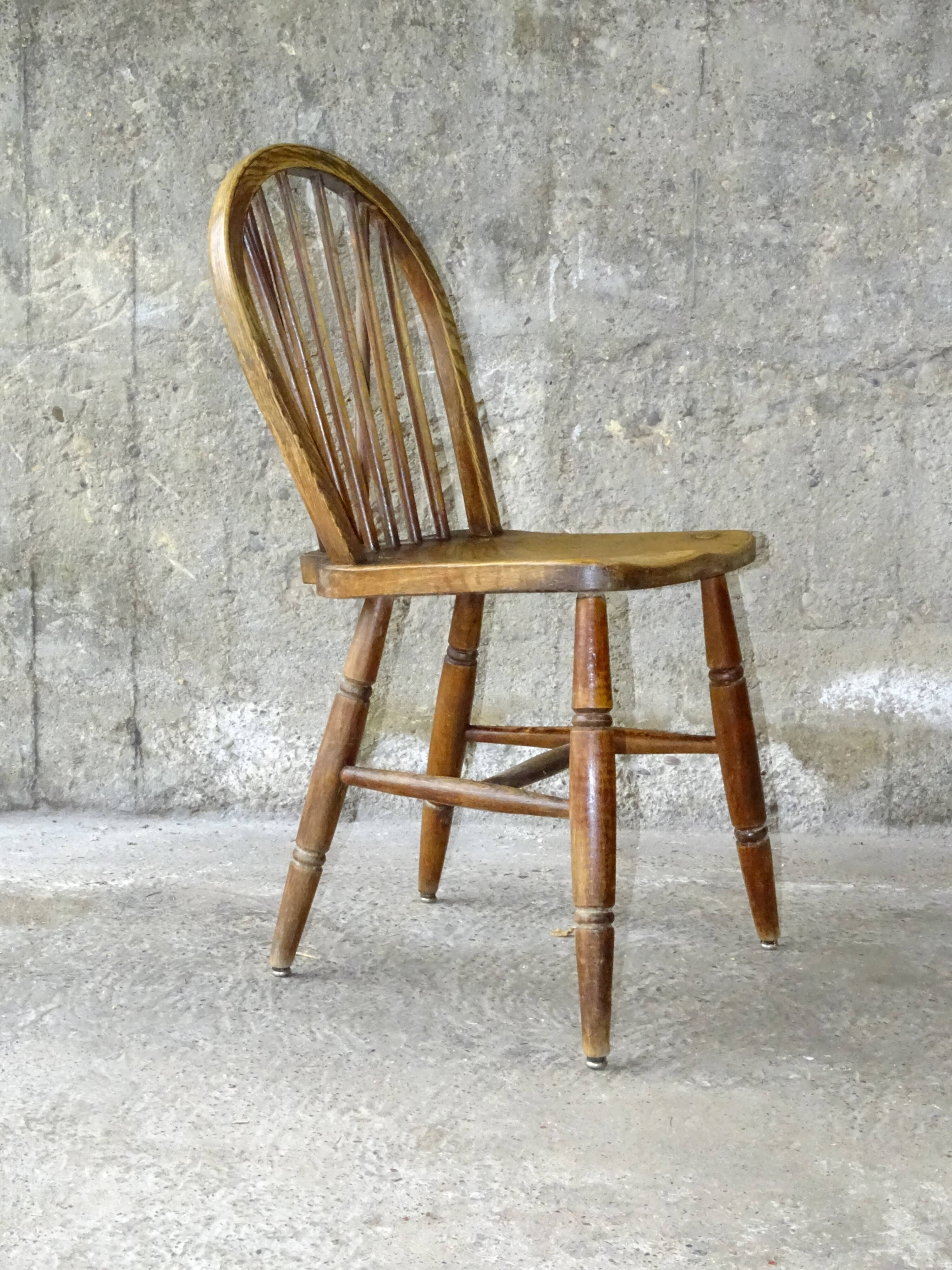 Windsor chair circa 1920 England, stamp