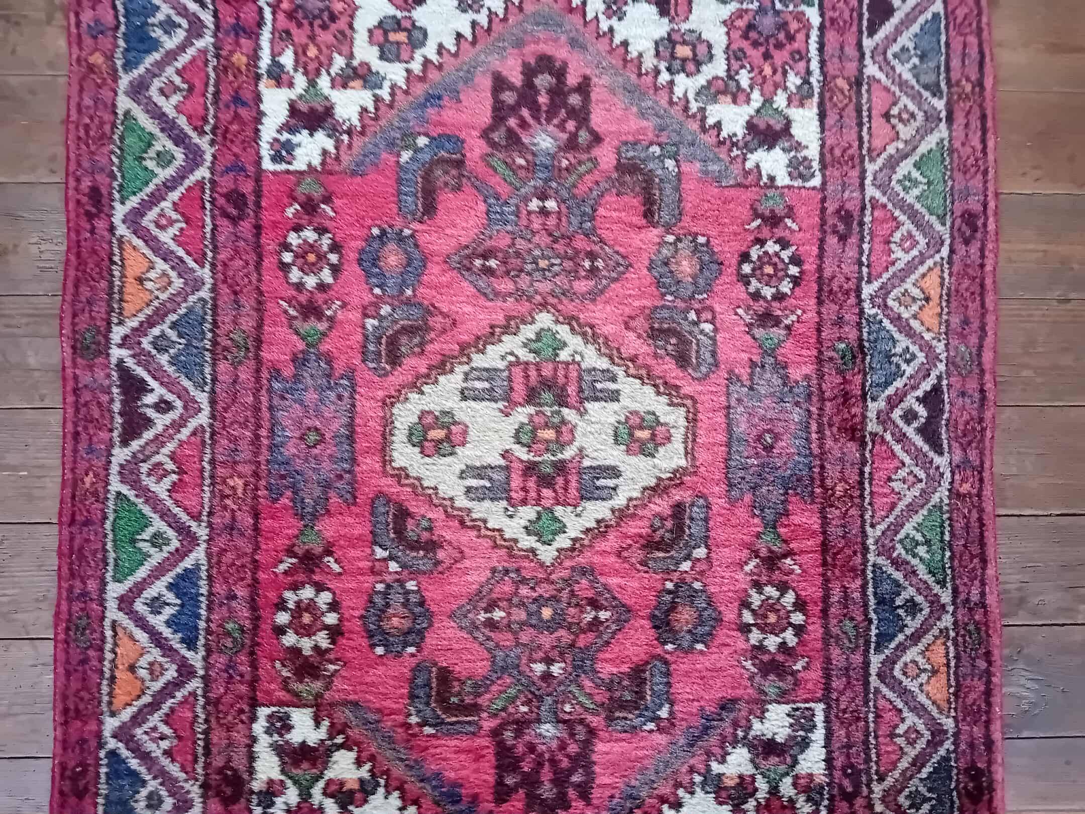 Handmade Persian Hamadan Rug 155x94cm