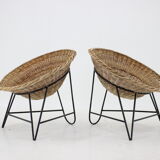 1960s pair of rattan woven basket chair with hairpin legs