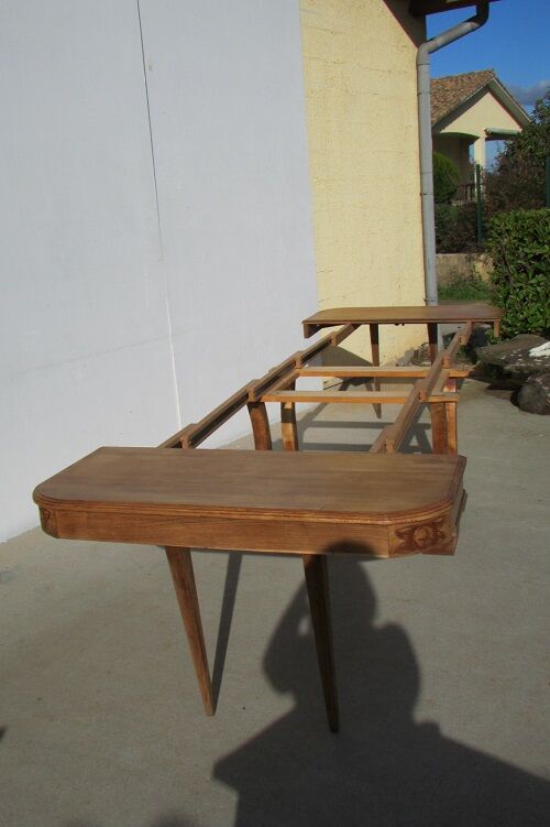 Art Deco table, cradle foot, opening, up to 18 people