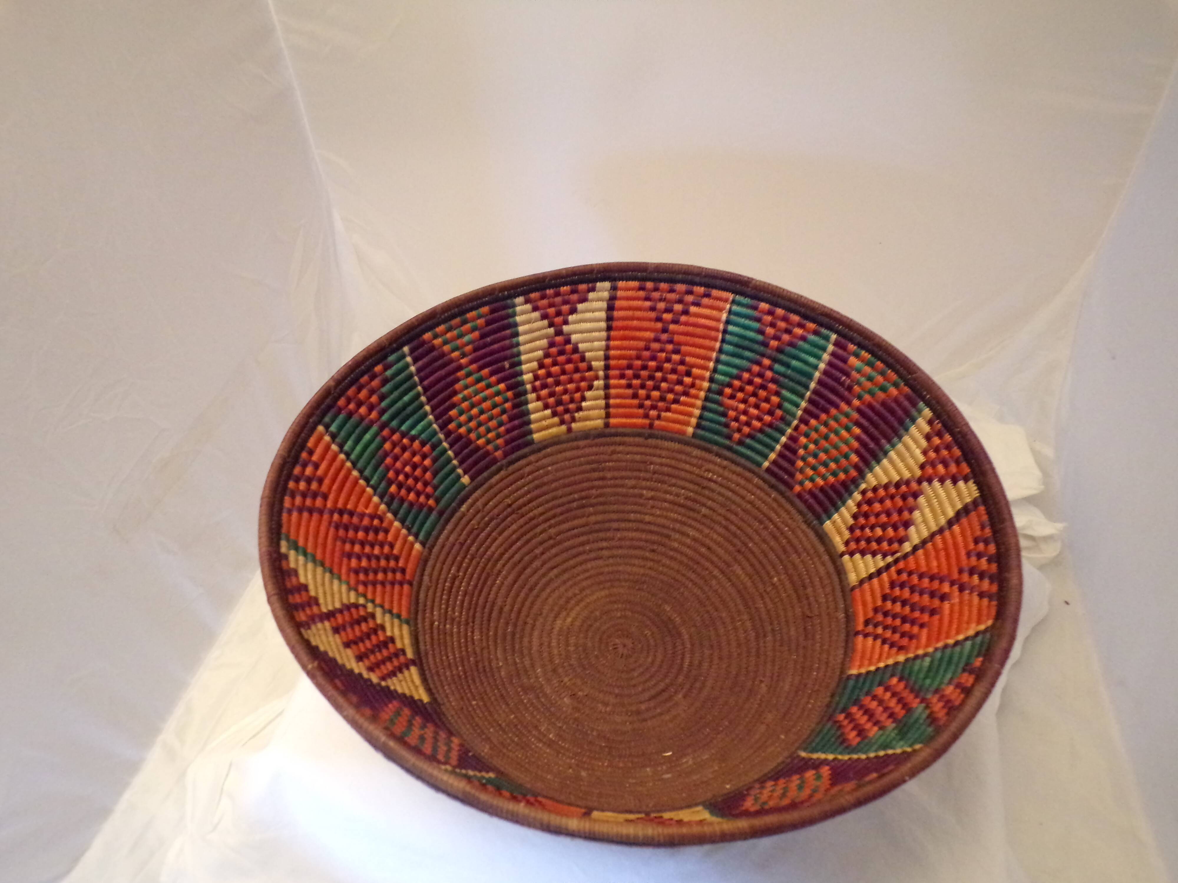 Basket African vintage