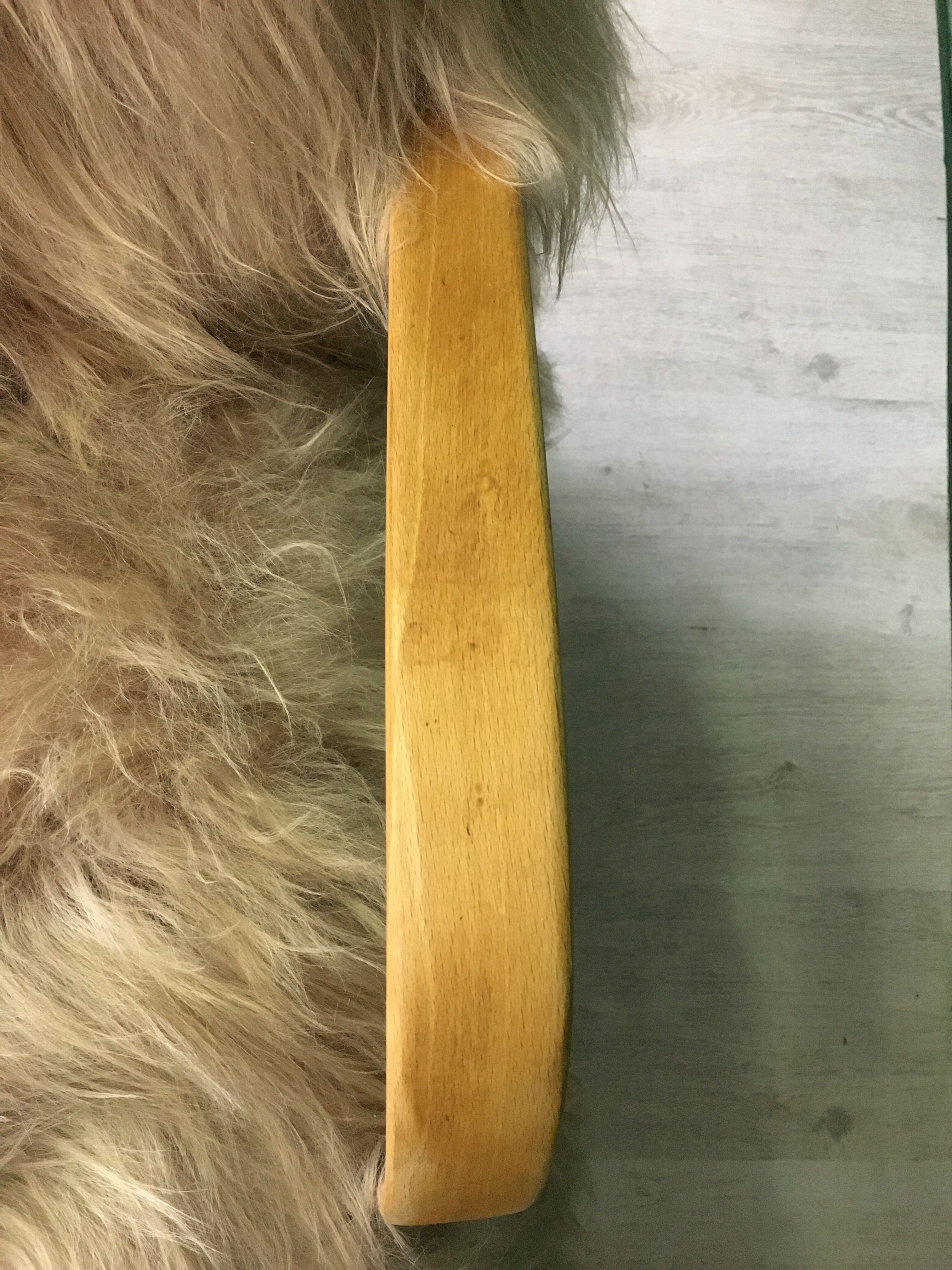Fauteuil en peau de mouton
