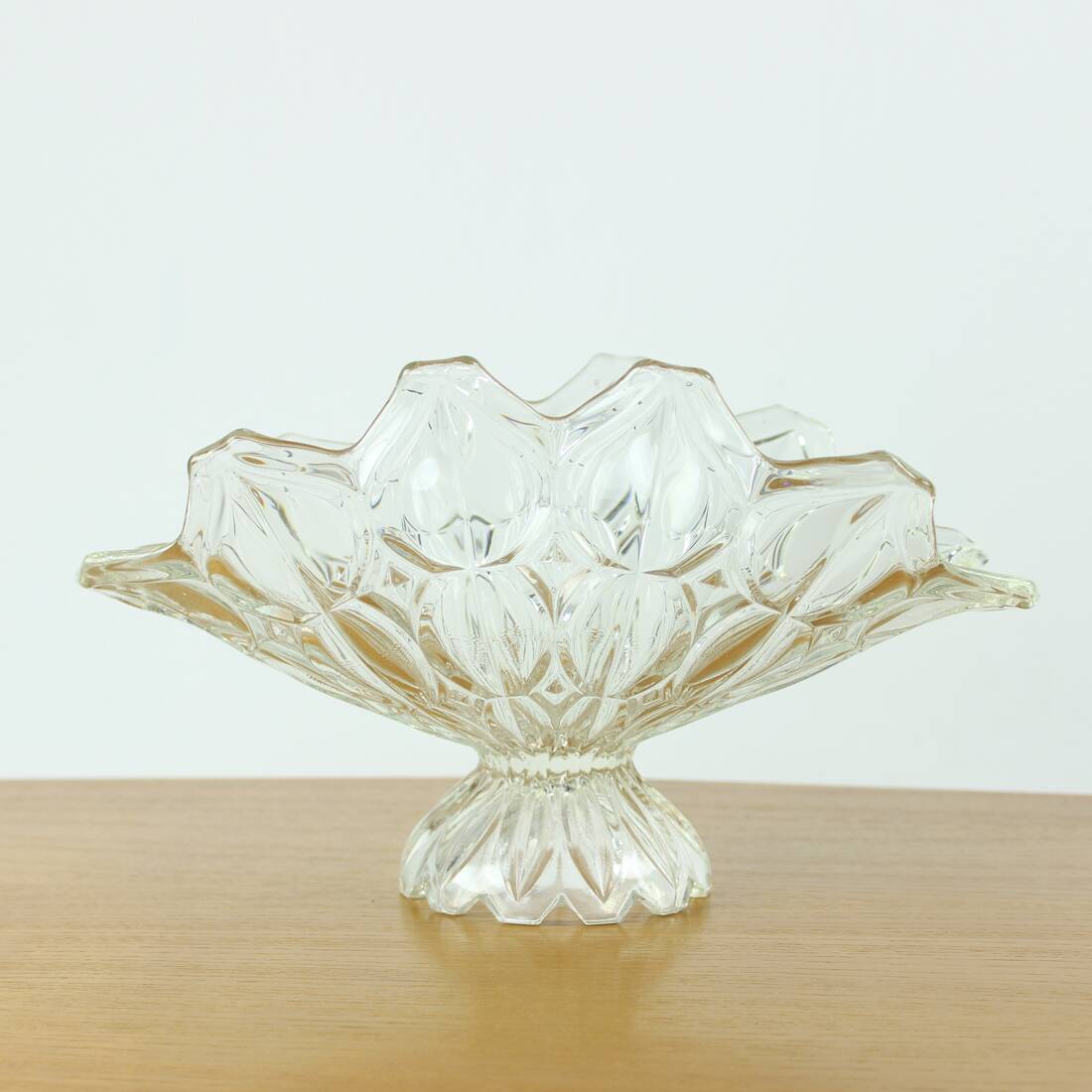 Large Pressed Glass Bowl, Tulip Collection Hermanowa Hut, 1957
