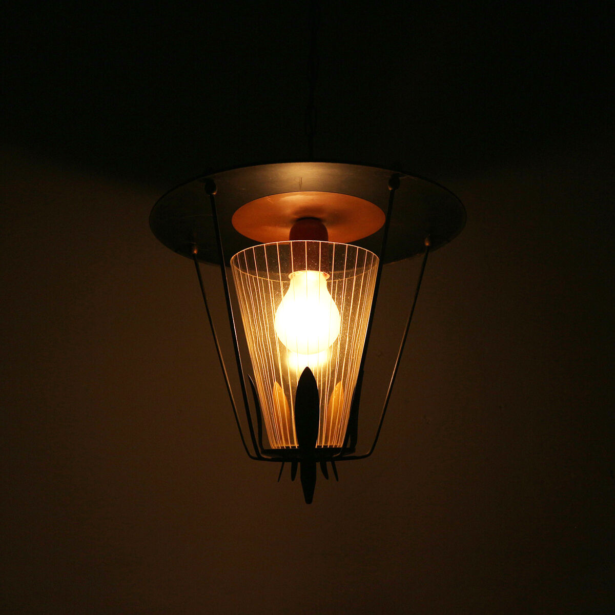 Hanging lamp 1950