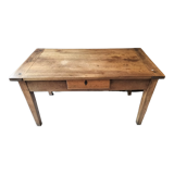 Very nice walnut farmhouse table in very good condition late 19th