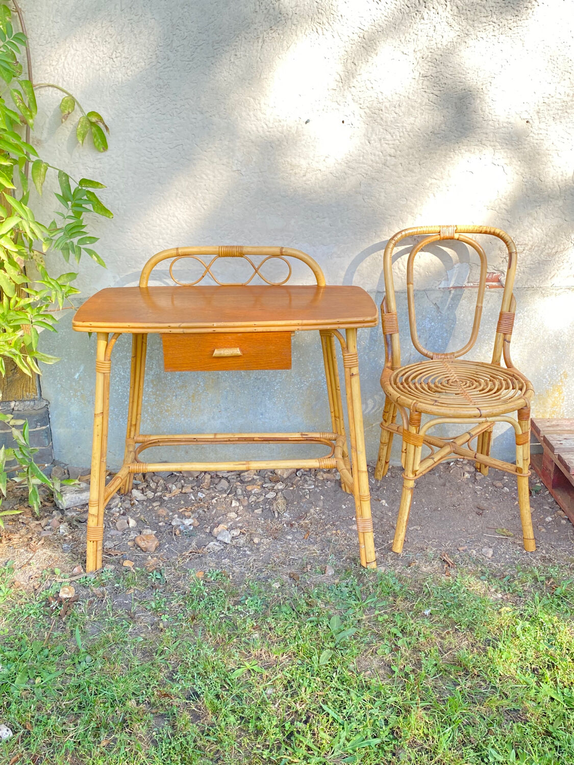 Rattan desk and chair