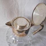 Orangeade lemonade pitcher with ice reserve
