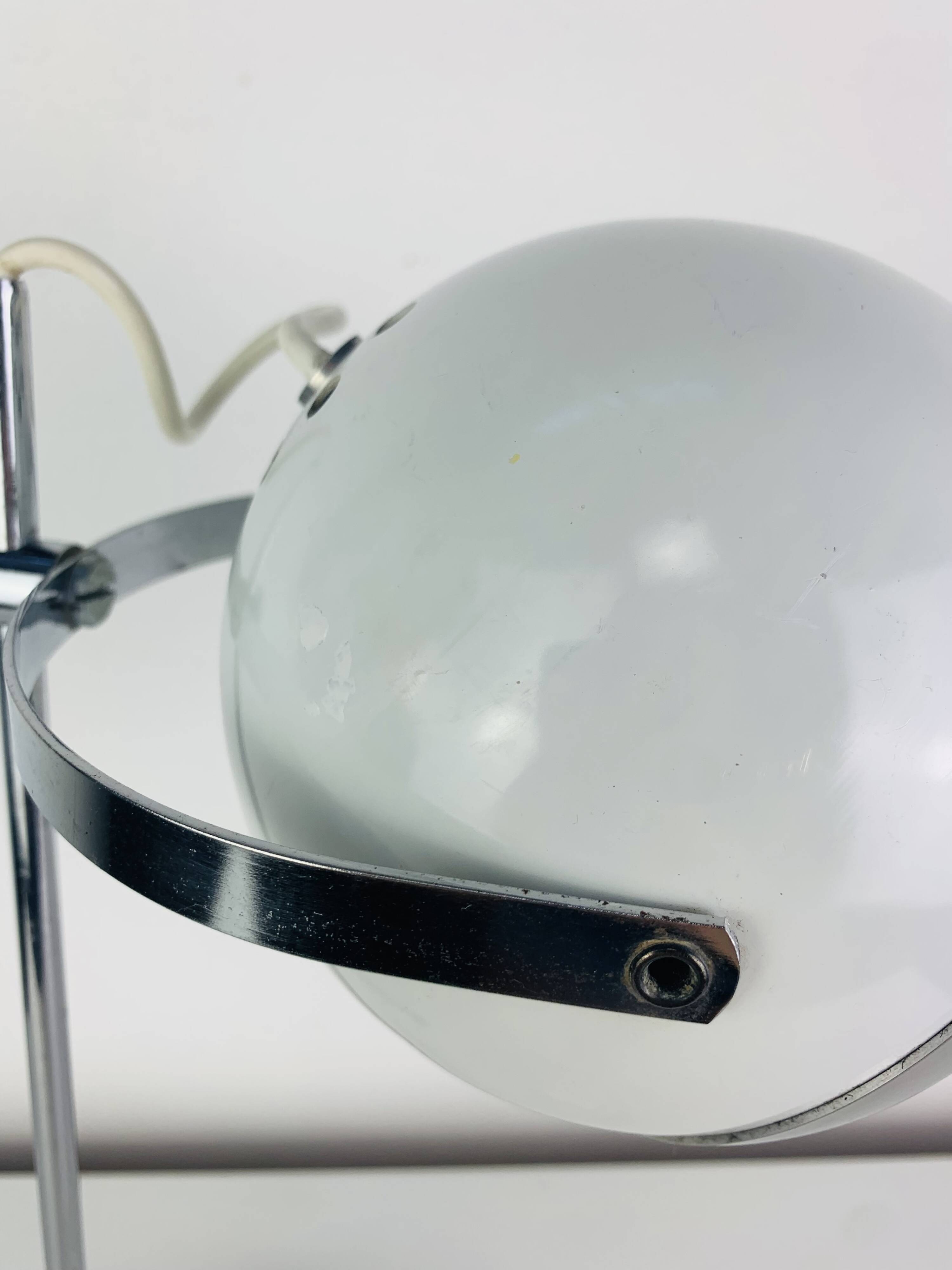 White Space Age eyeball desk lamp, 1970s