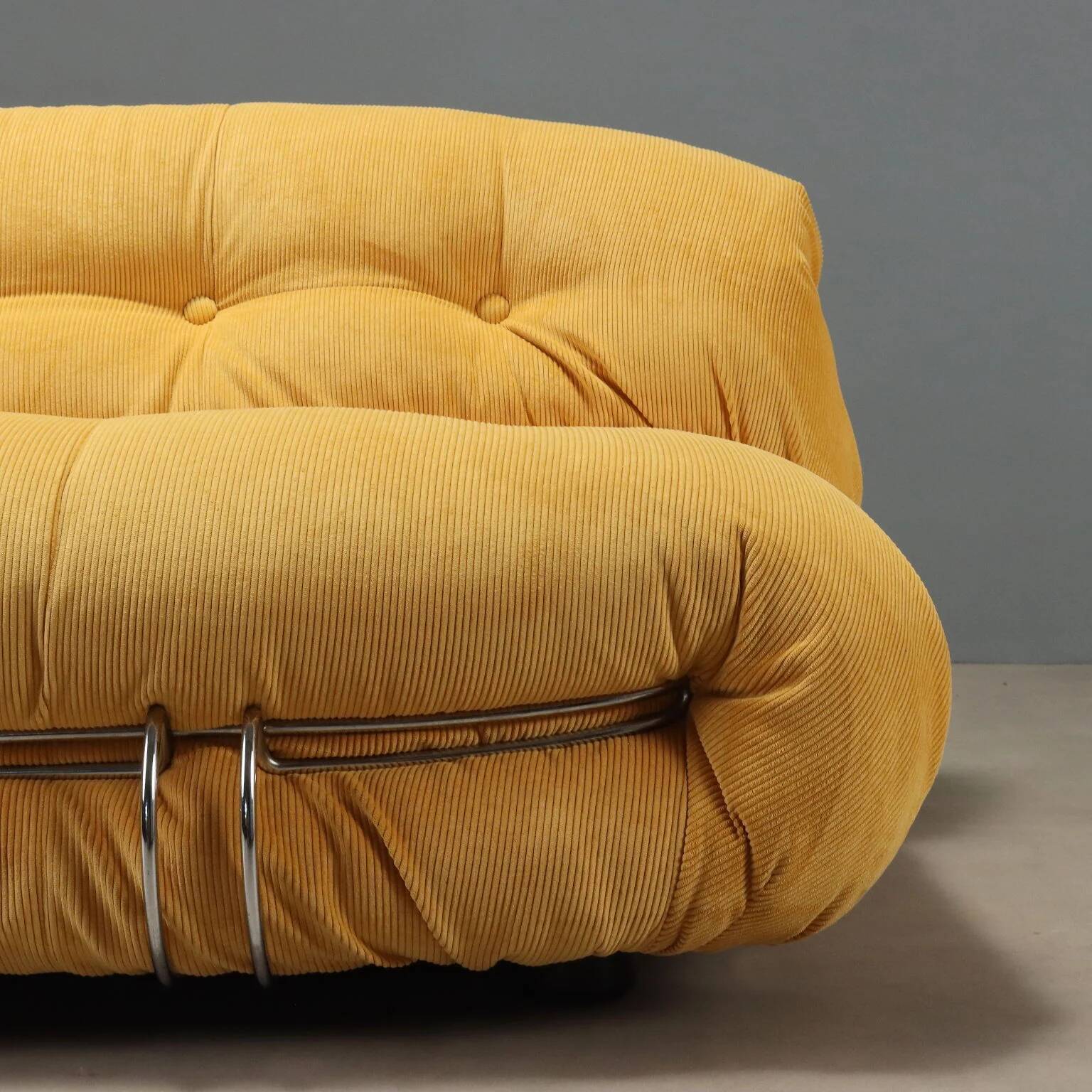Canapé Cassina Soriana design Afra et Tobia Scarpa Italie années 1970