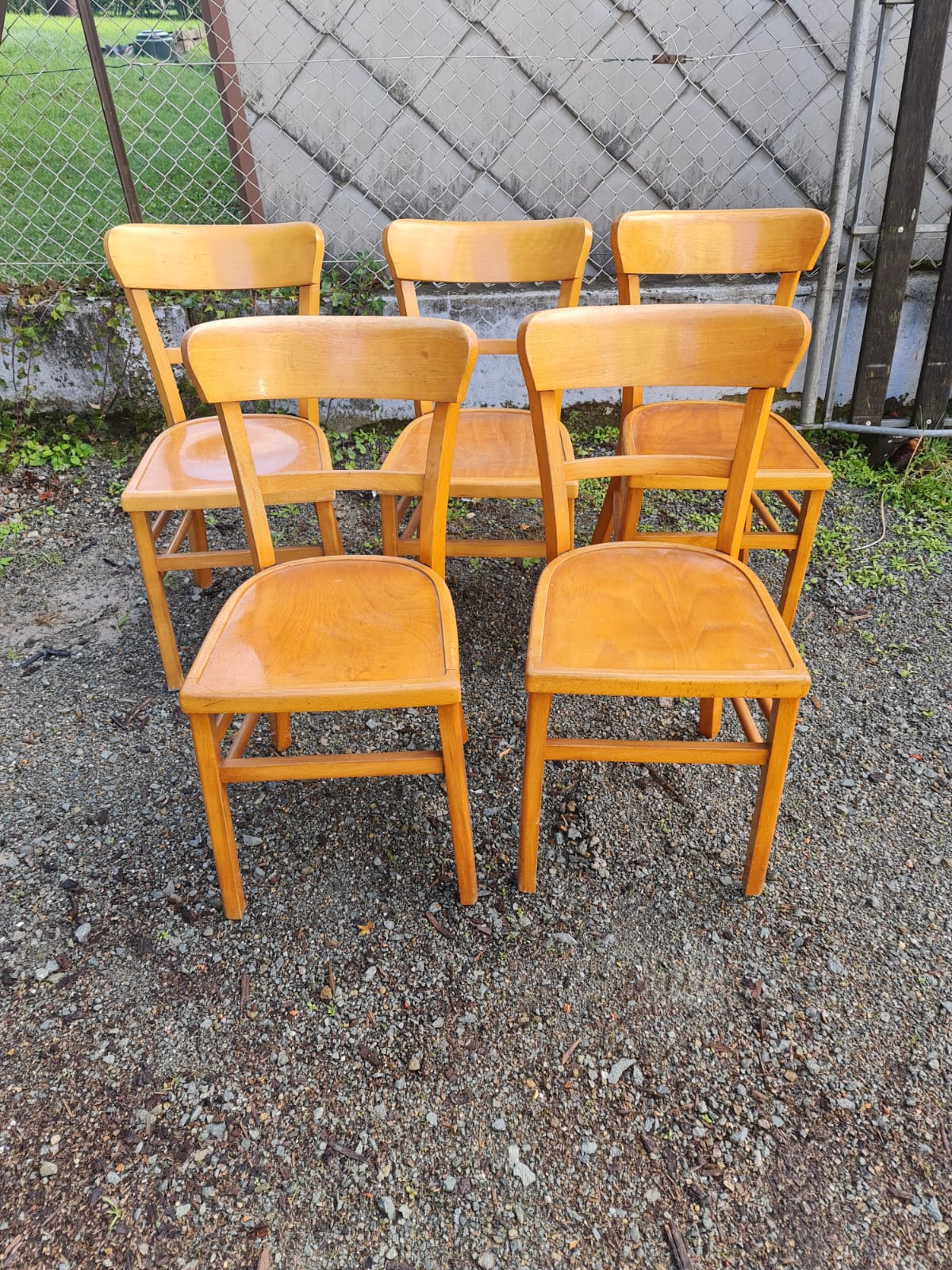 Chaises de bistrot Luterma