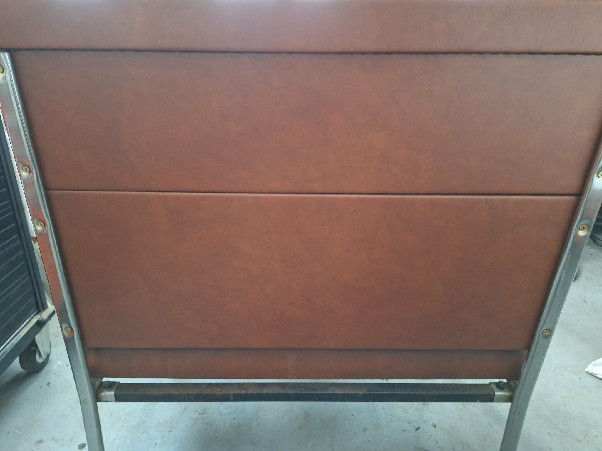 Bistro bench