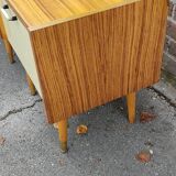 2 bedside tables