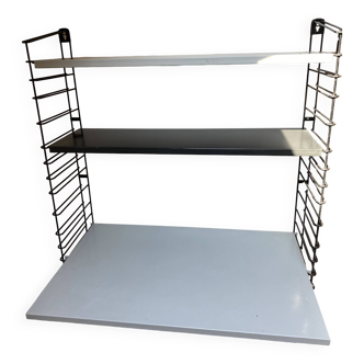 Metal string shelf