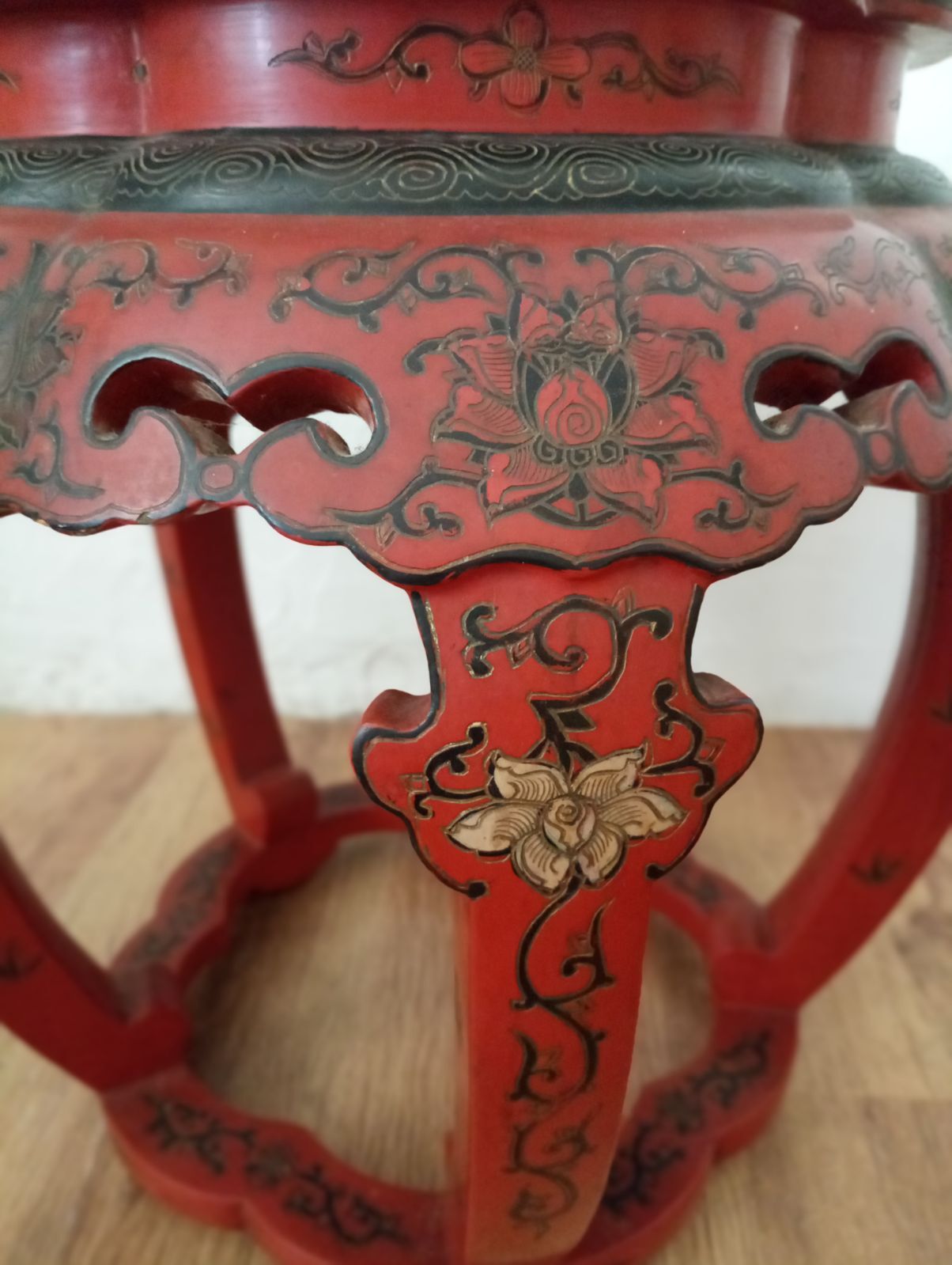 Chinese stool