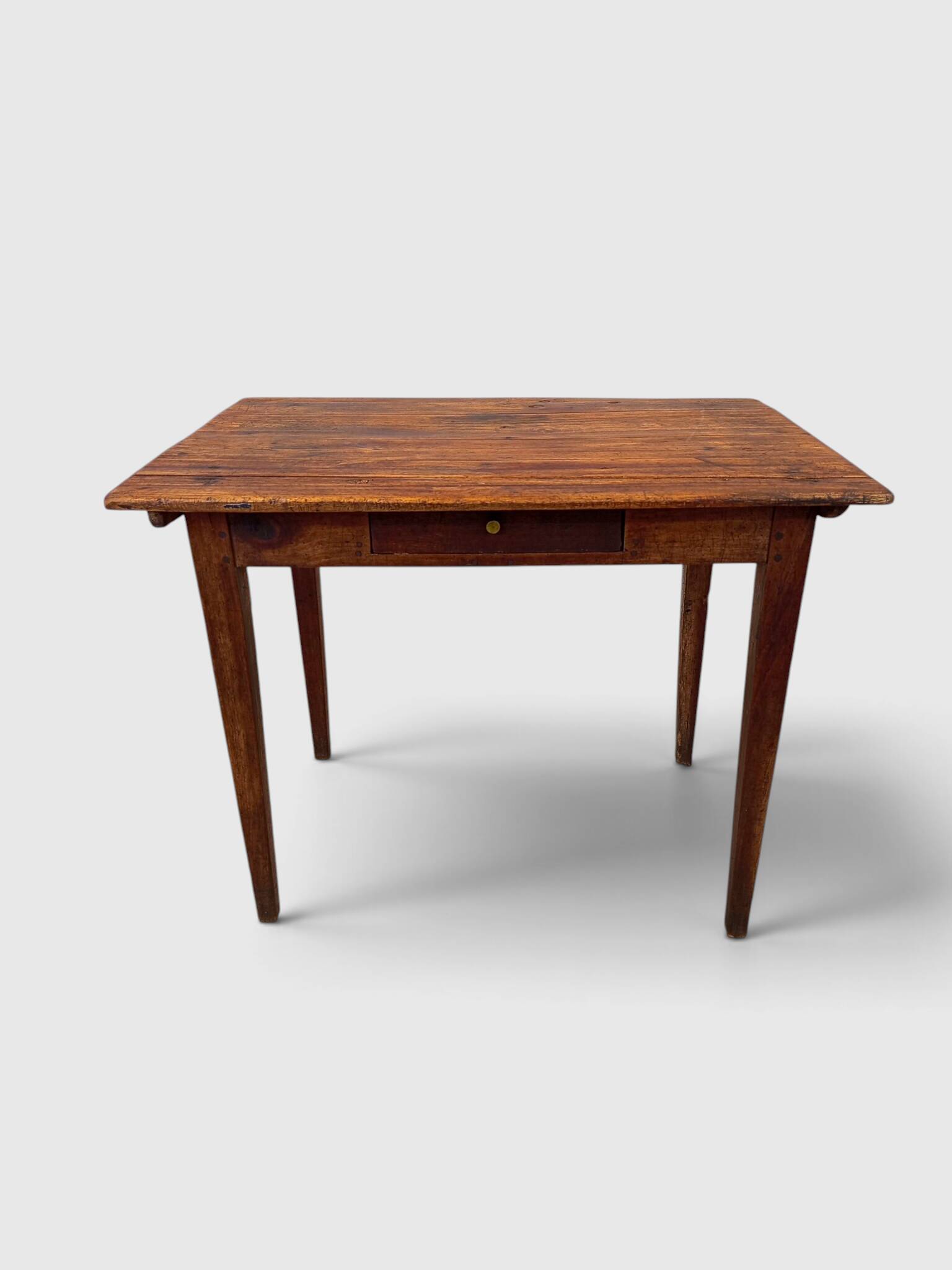Petite table de ferme rustique en bois massif – Fin XIXe / Début XXe