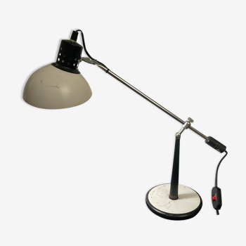 Aluminor design rocking desk lamp