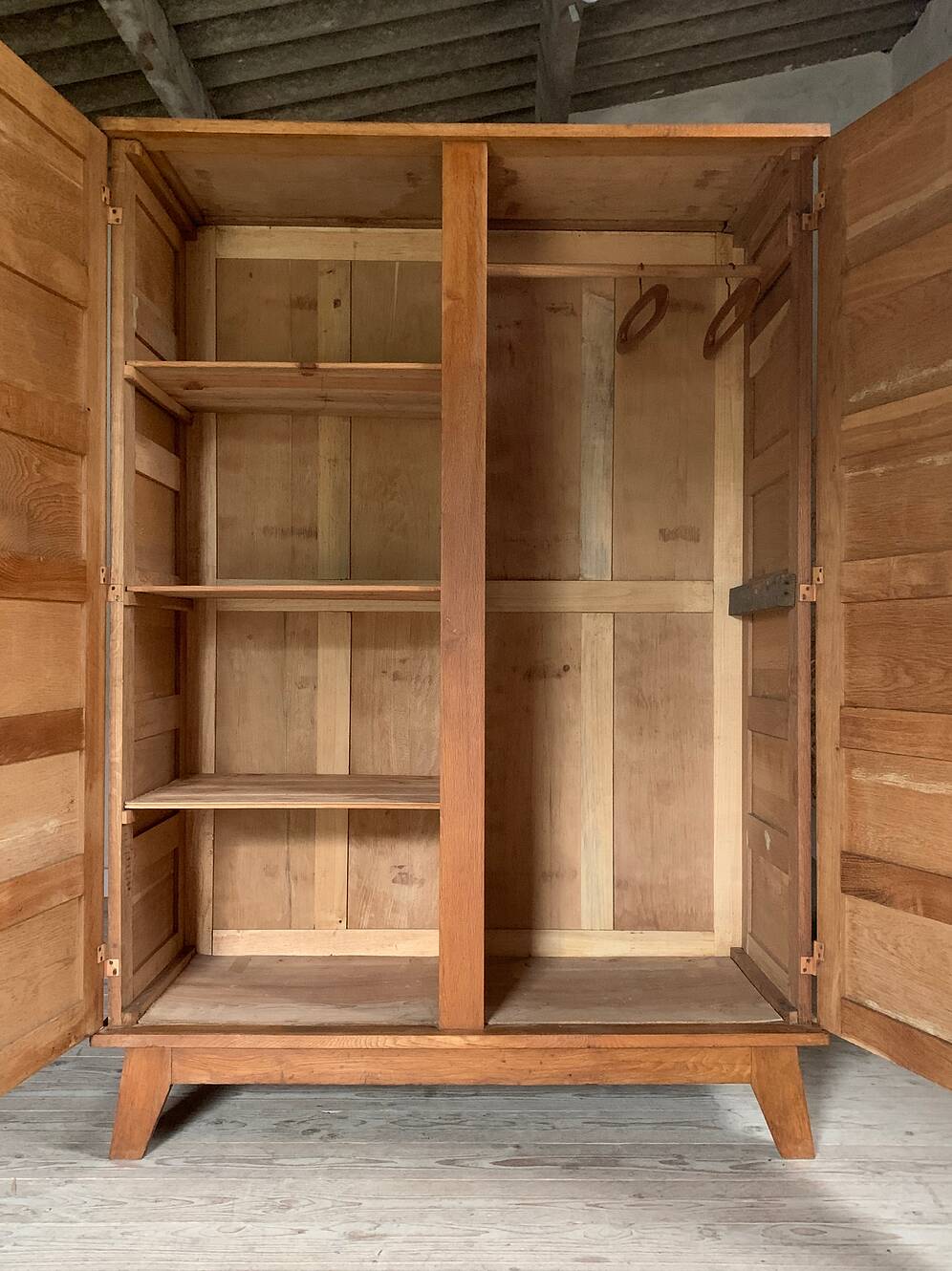 Vintage Parisian wardrobe by René Gabriel, 128 cm