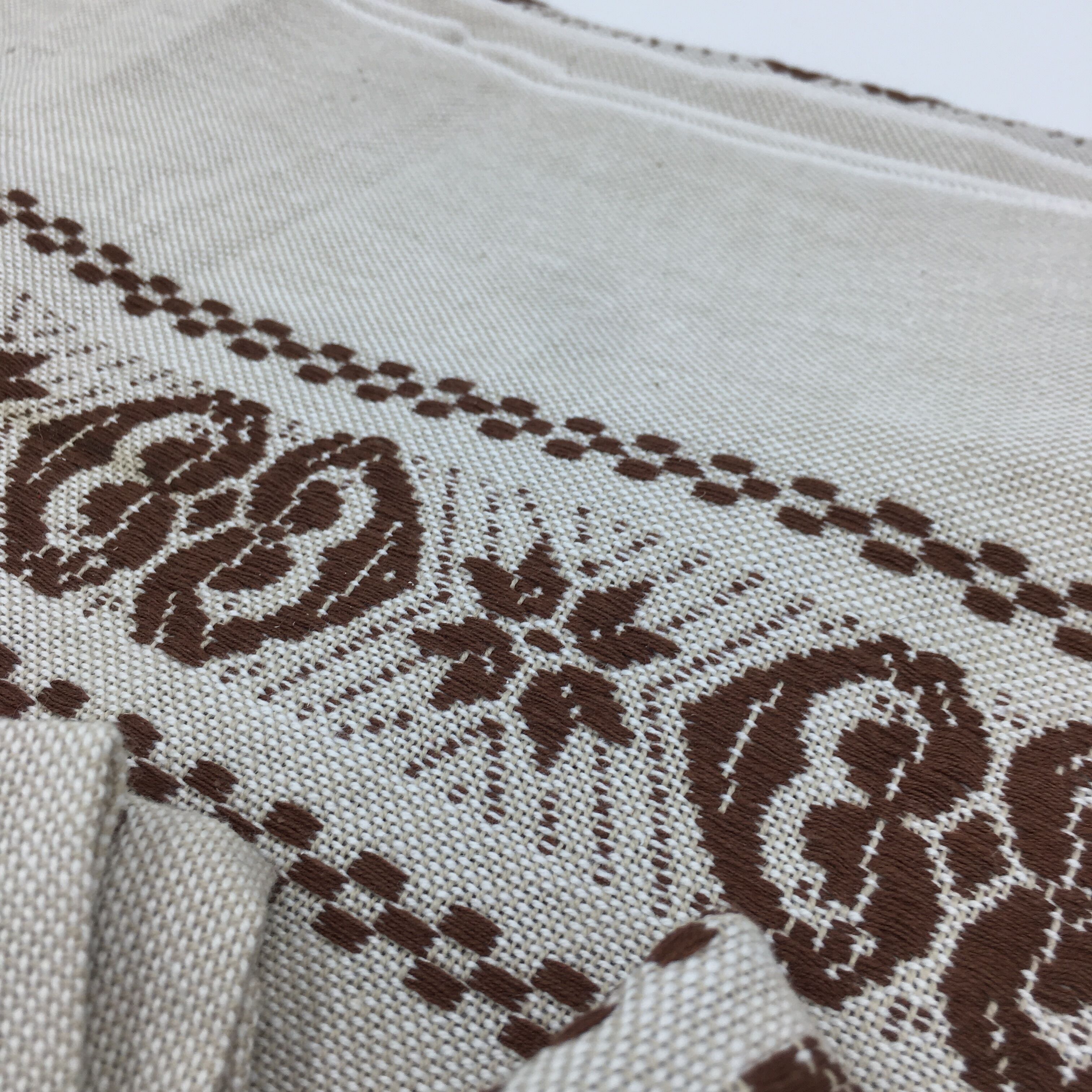 Vintage linen tablecloth and 6 towels