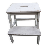 Wooden step for workshop