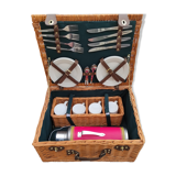 Picnic basket with white porcelain crockery