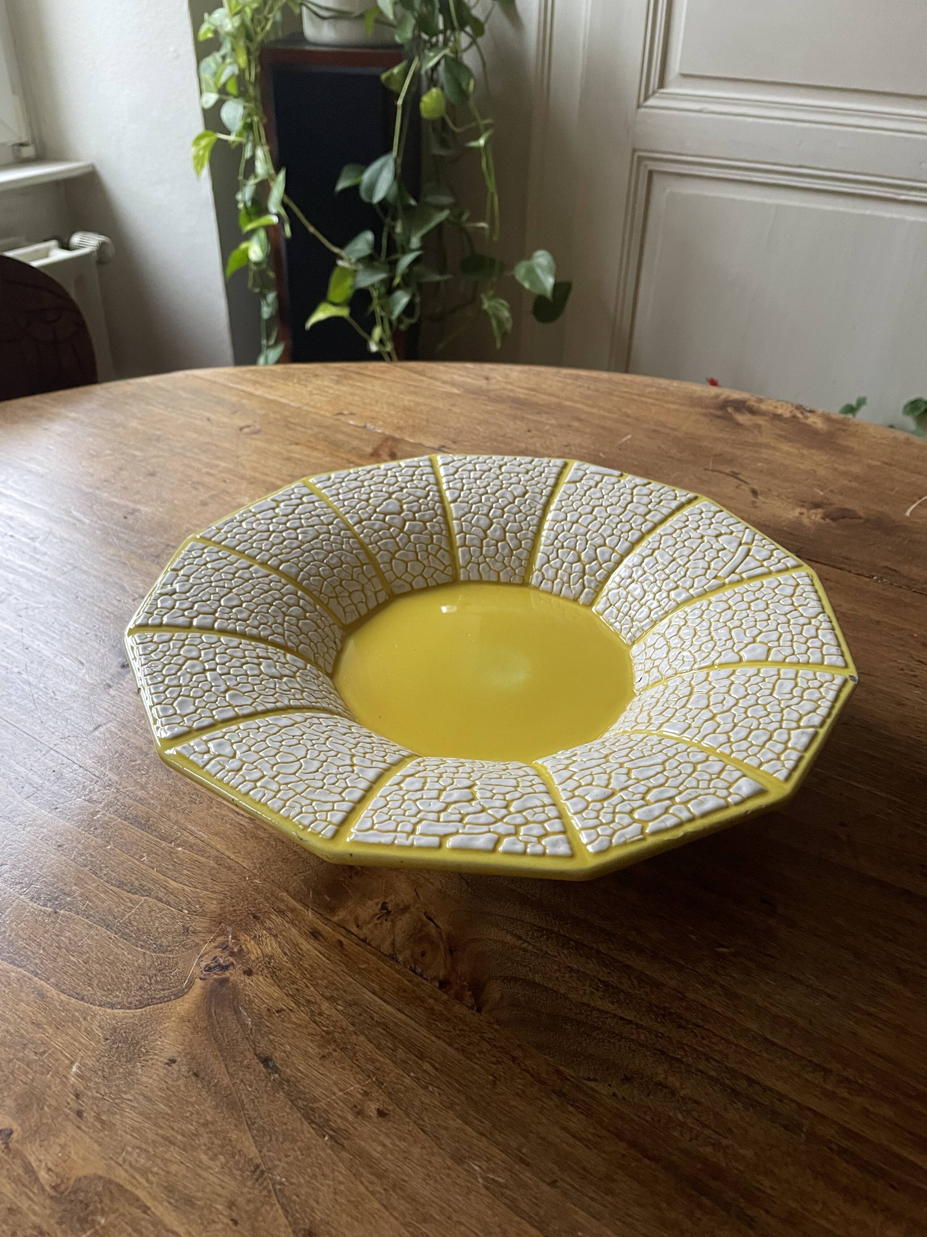 Old salad bowl, fruit bowl - yellow and white ceramic, vintage