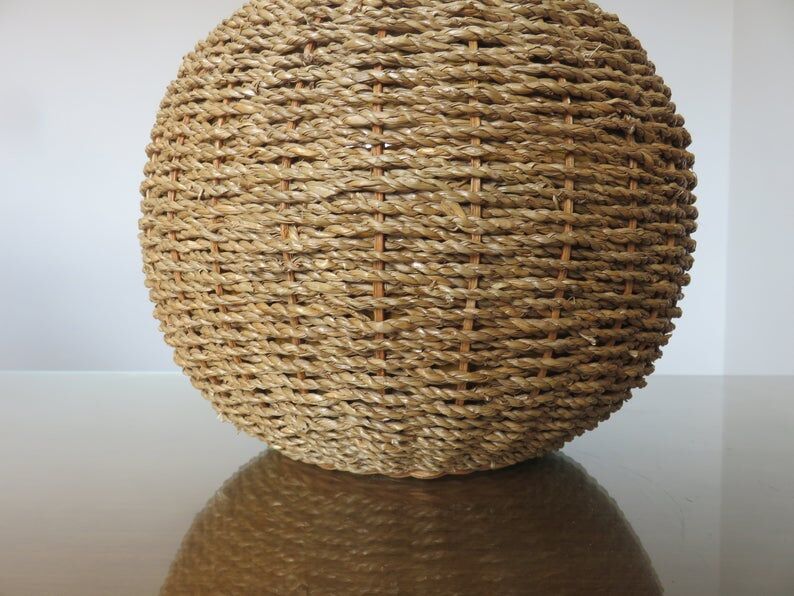 Ball lamp in rope, rattan, ceramic and brass 70s