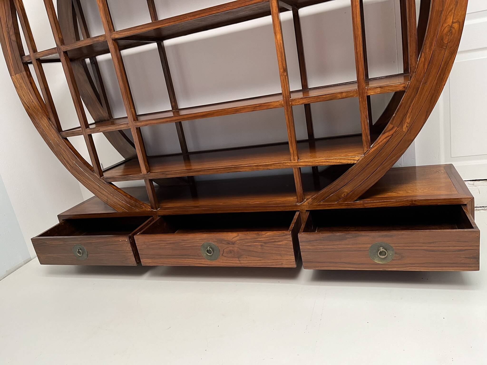 Bibliothèque en teck Asiatique vintage