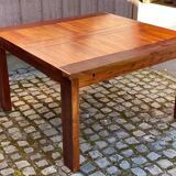 Extendable dining table in solid acacia 190cm