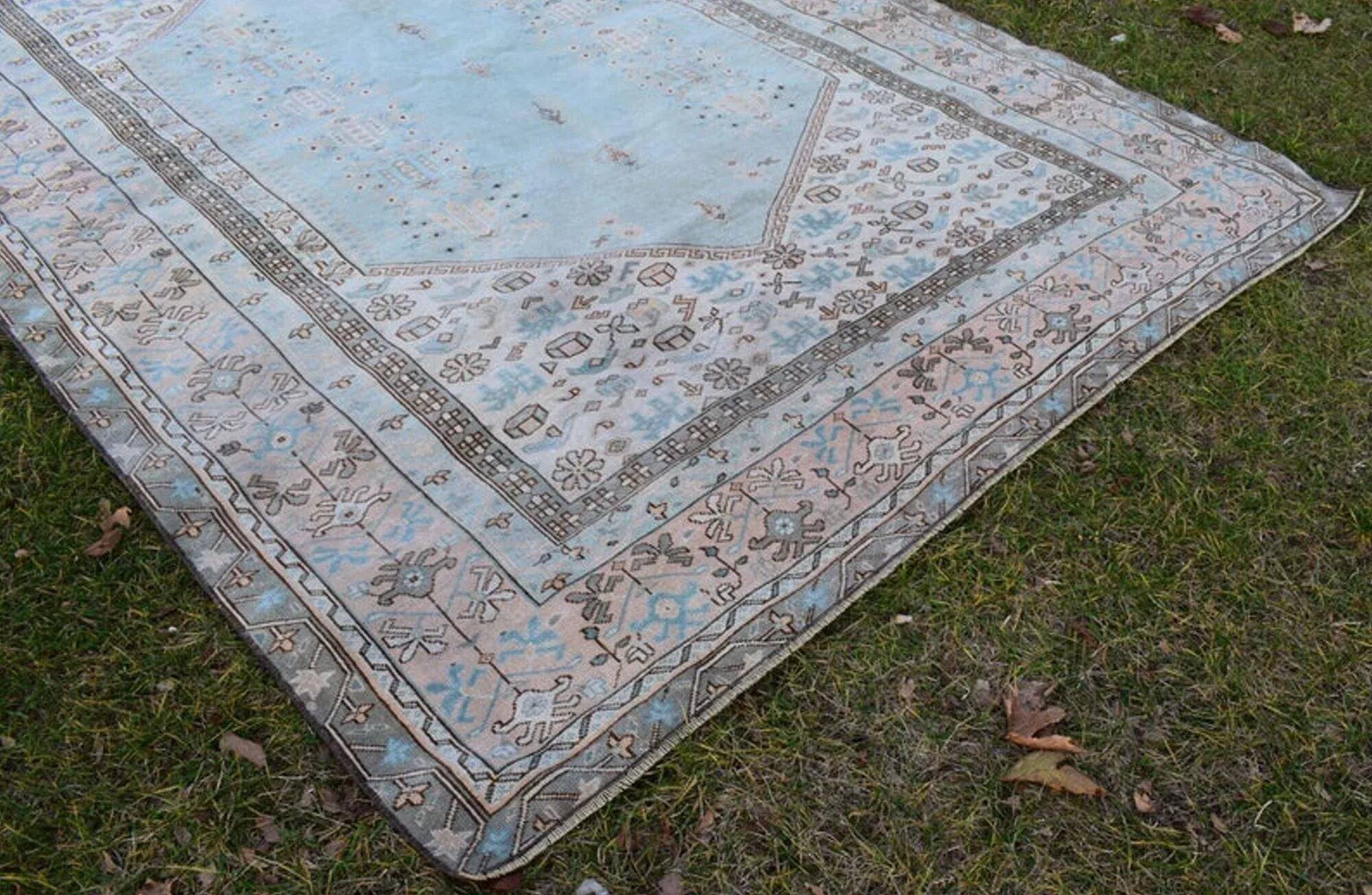 Vintage Turkish Oushak rug 186x264 cm