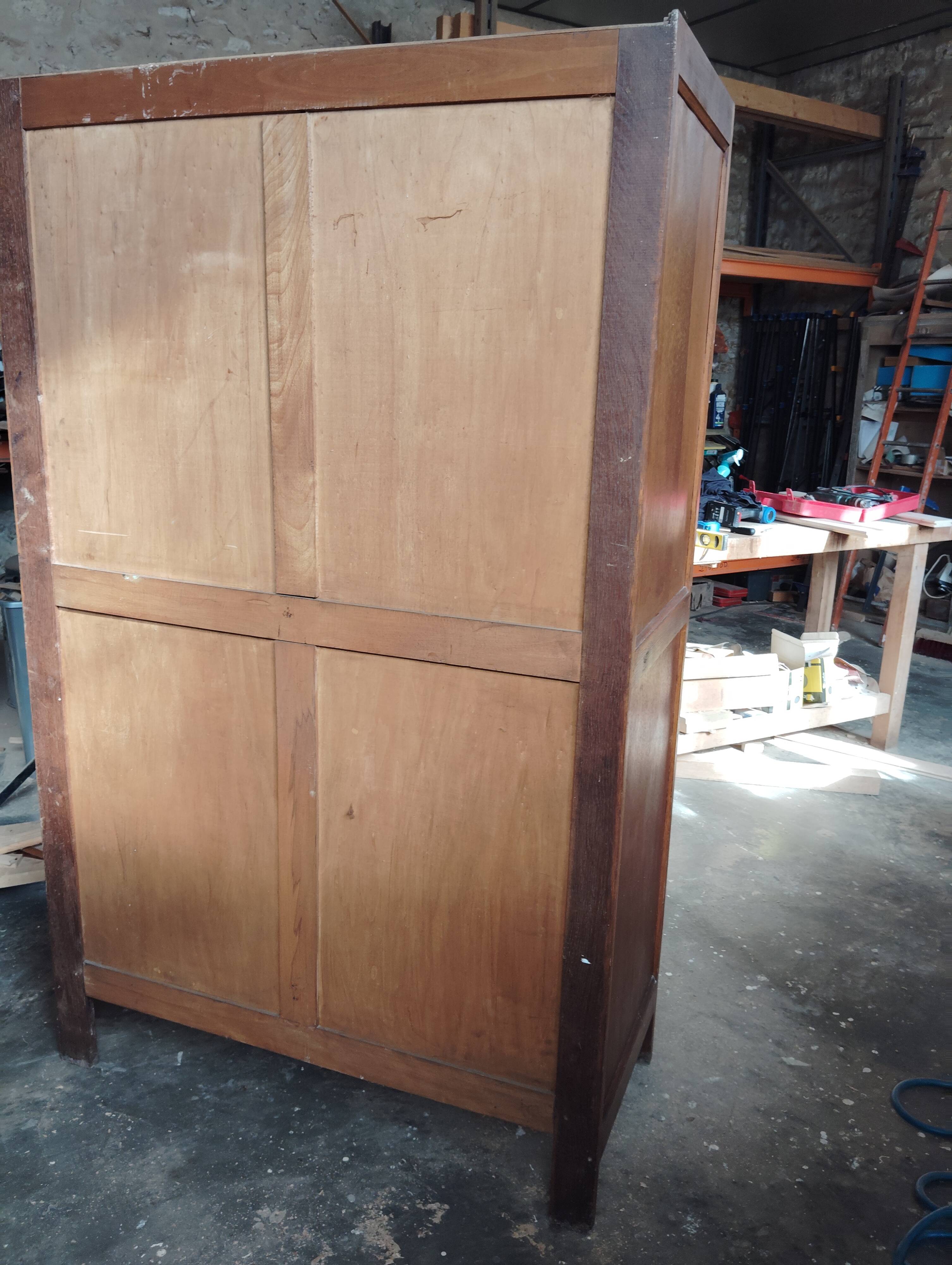 Armoire Parisienne