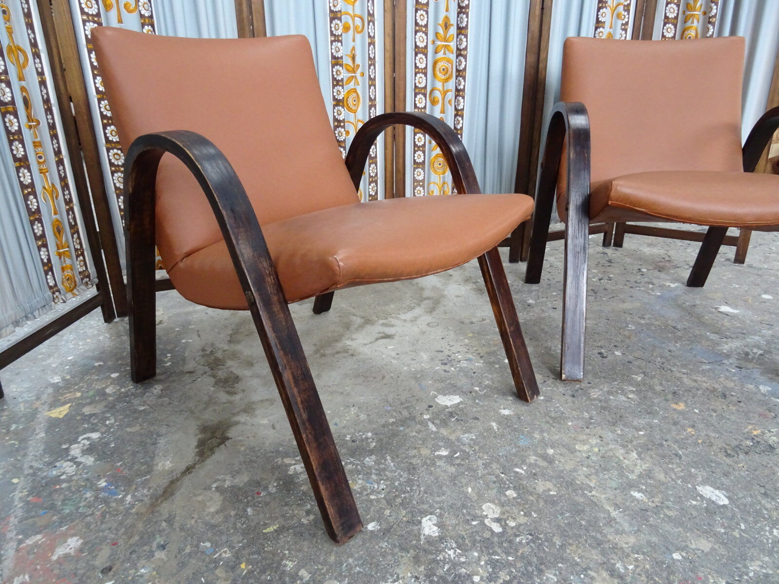 Pair of bow wood Steiner chairs