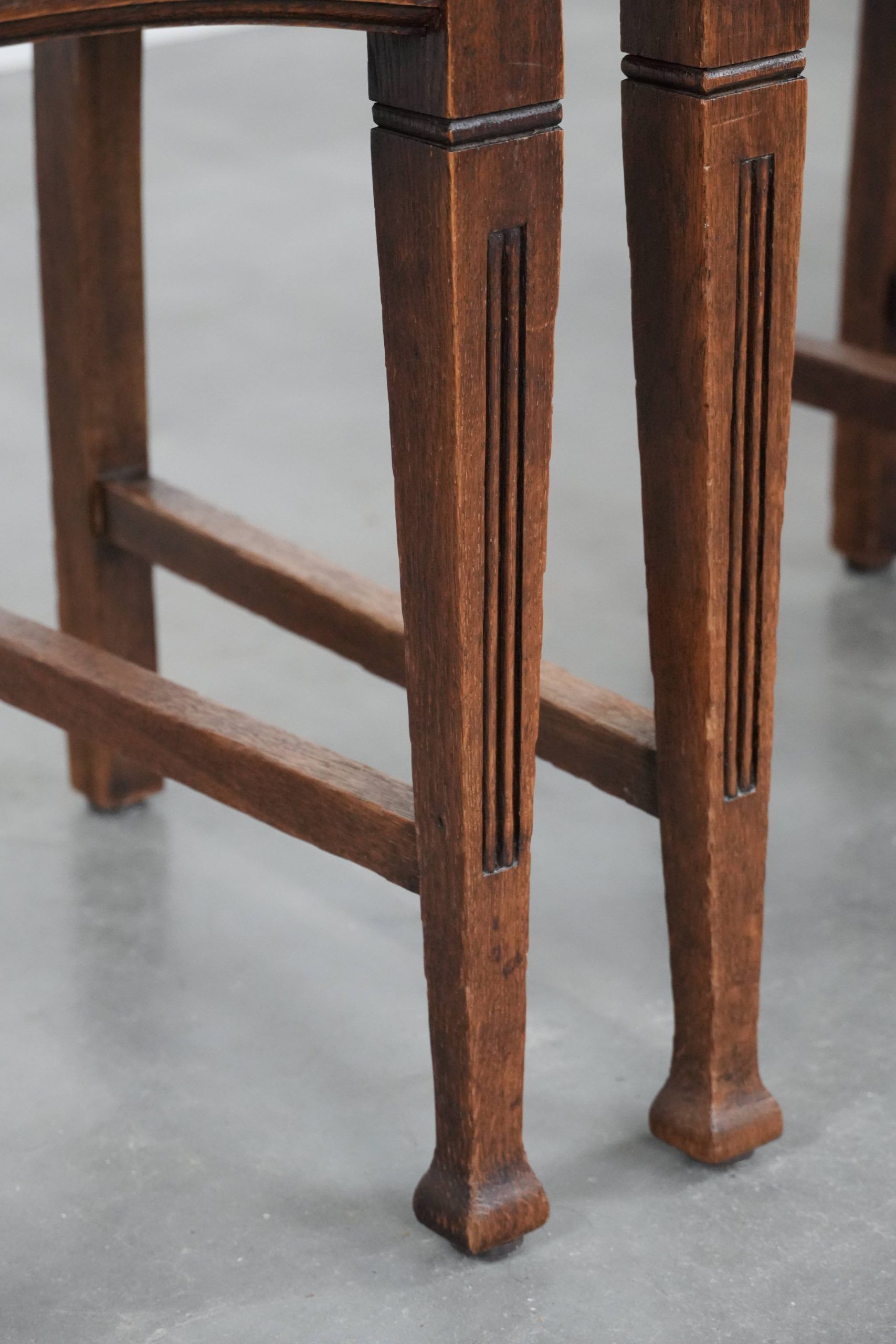 Set of four antique oak dining chairs in Art Nouveau style