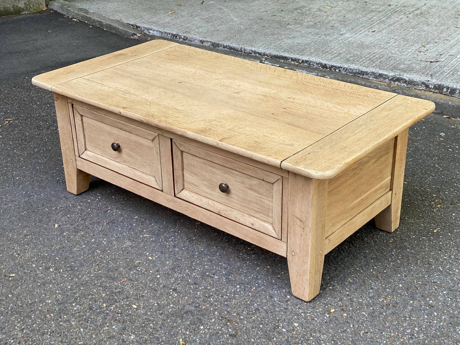 Renovated coffee table in solid oak 1980