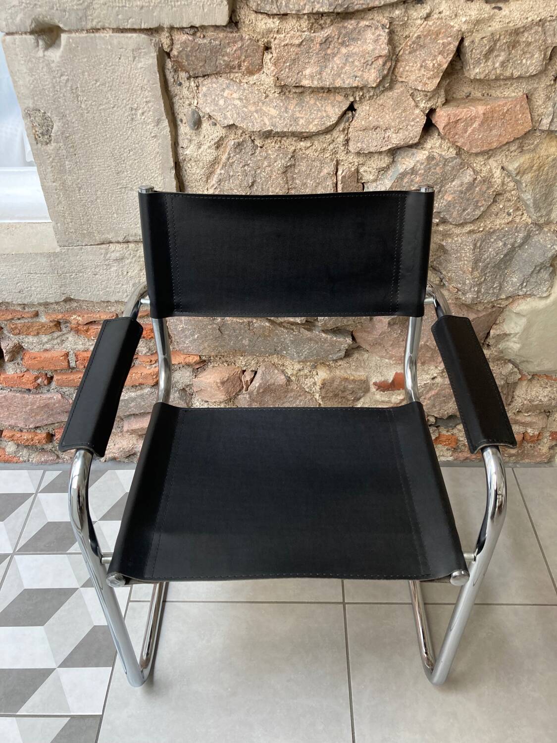 Chrome and black leather armchair type B34