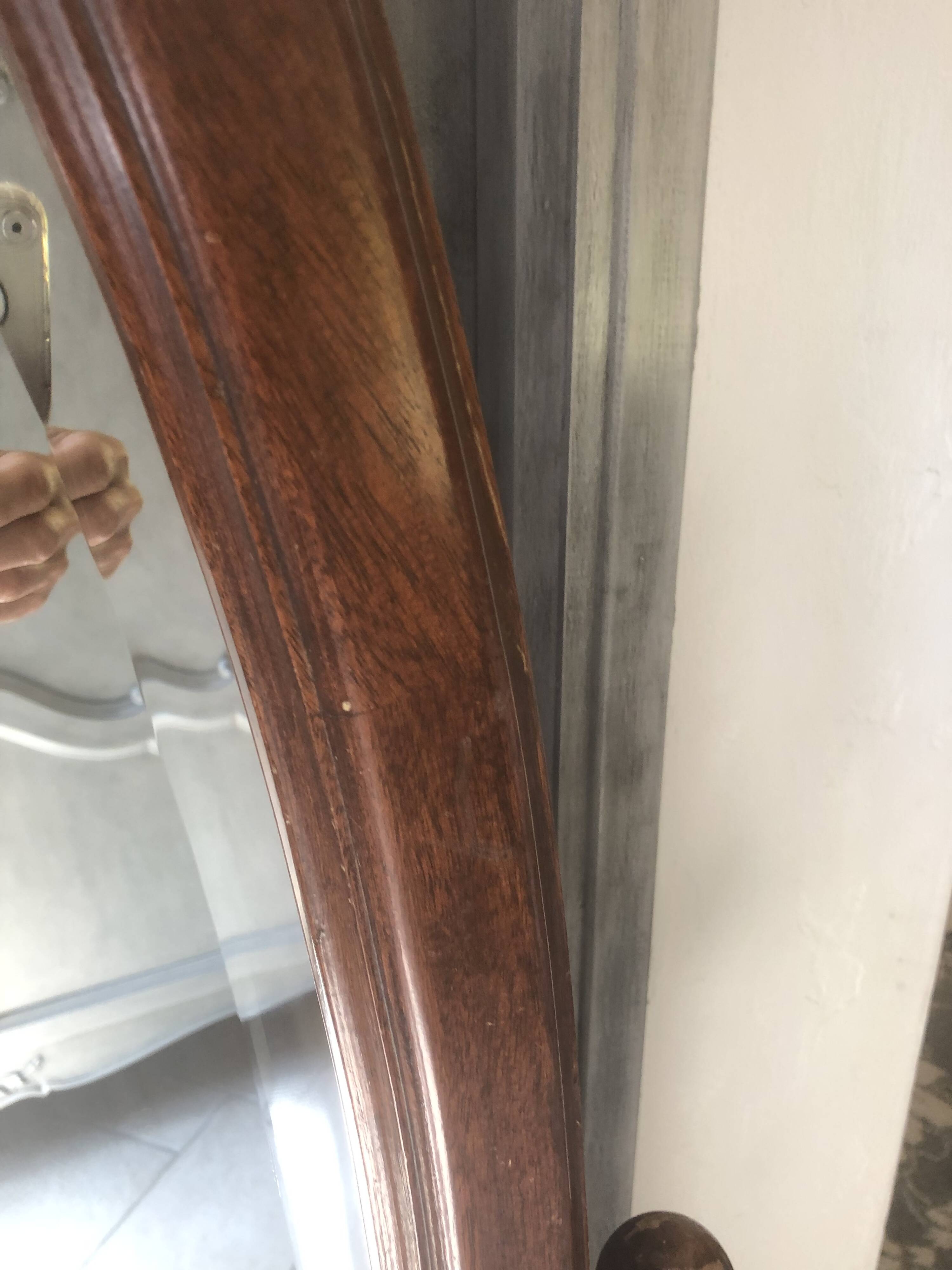 Swivel wooden mirror on stand