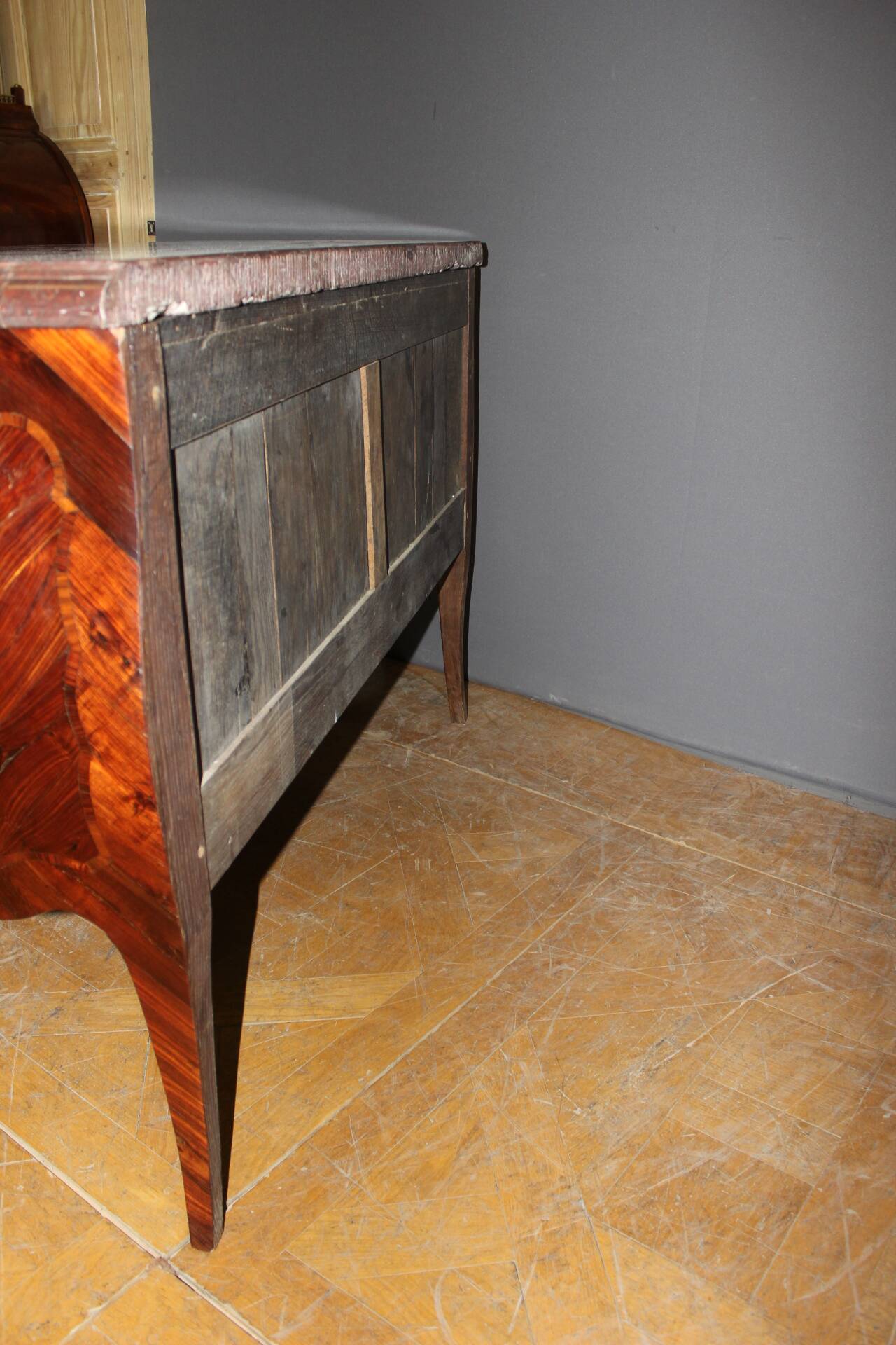 Louis XV Commode in Rosewood Marquetry, Early 19th Century